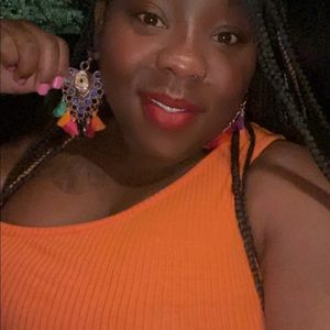 Meet your Posher, Keisha